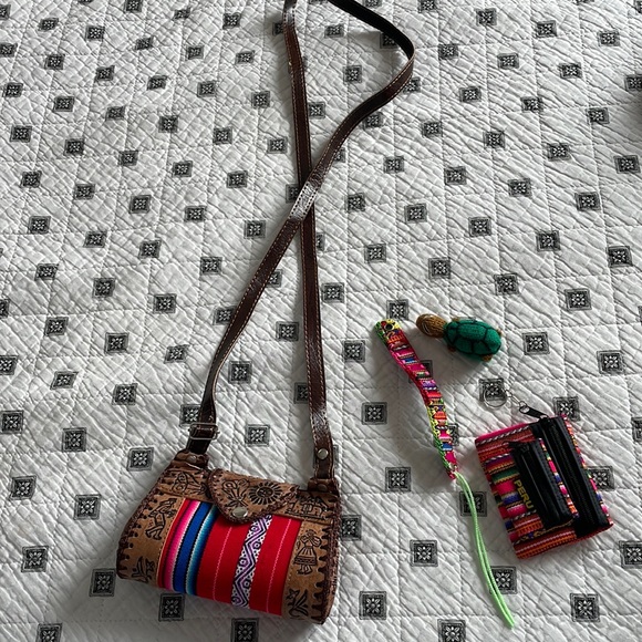 Handbags - 🇵🇪 Bundle of (4) souvenirs from Peru NWOT